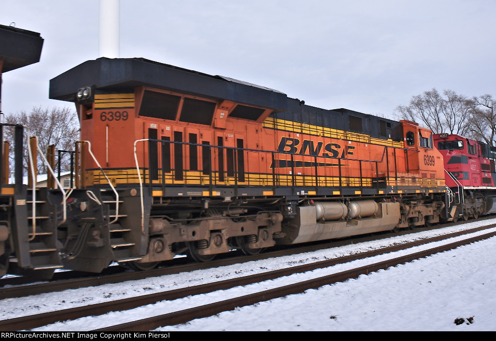 BNSF 6399